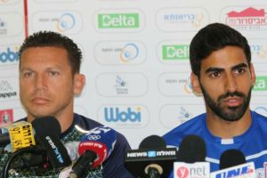 דוידזאדה. עוד מנסה לצאת לחול