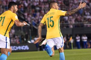 דני אלבס. השאיר את נבחרתו בחיים