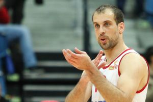 הוליך את האלופה. הלפרין