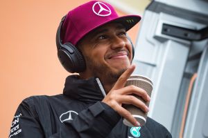 המילטון. עלה למקום השני בדירוג הנהגים