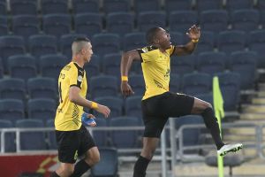 ואלפורט. ראה בעונה שעברה שנת מבחן