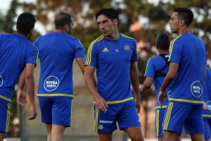 זיו. לא ממהר לתלות את הנעליים