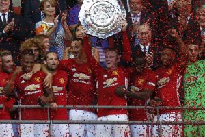 זלאטן. פרע שטרות ראשונים