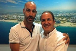 טפירו וראש העיר יחיאל לסרי