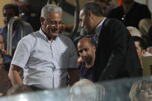 מאזן גנאים ביציע