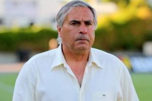 מאמן ירושלים יוסי מזרחי. נעדר מהמשחק בשל אבל משפחתי