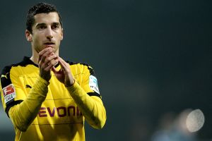 מיקיטריאן. הארמני קרוב לאולד טראפורד