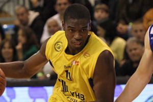 מתקשה להשיג את השחרור מקרשיאקה. קרטר