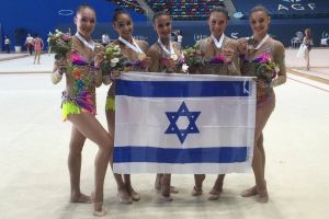 נבחרת ההתעמלות אומנותית. מדליה שניה בתחרות