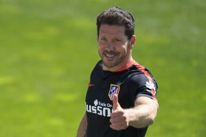 סימאונה. יקבל את ההצעה?