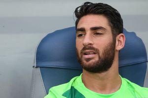 עטר. יושב לשחר על האוזן