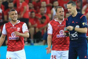 עצבים בסכנין