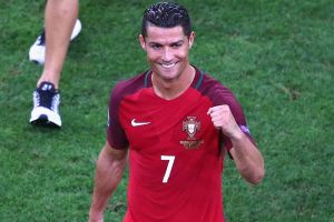 רונאלדו. רוצה להיות כמו פלה ומראדונה