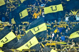 רק אוהדים או ארגון פשיעה?