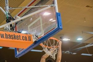 שגב. מחכה לעבוד עם אדלשטיין