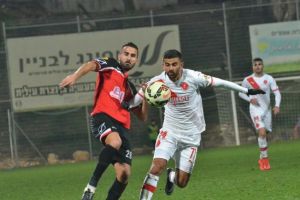 תחנה רביעית בקריירה. נסאר