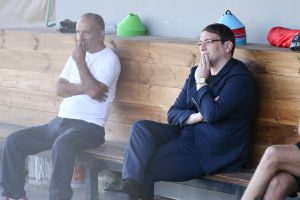 לא מבין ממה הוא מופתע. הוא צריך לשים כסף