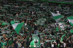 אוהדי מכבי חיפה. לא יגיעו למשחק החוץ?