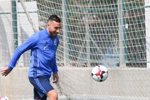 אלו באימון הראשון. מרשים את הצוות