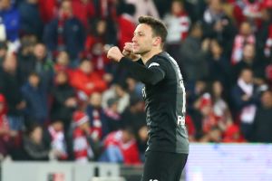 אלטמן. על פי דיווחים ביוון נמצא על הכוונת של פנאתינייקוס