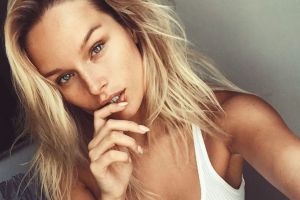 אלכסה דול המהממת