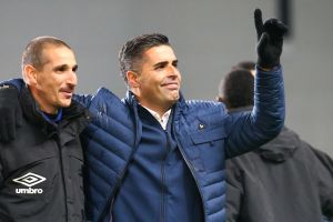 בטוח אך צנוע. סילבס