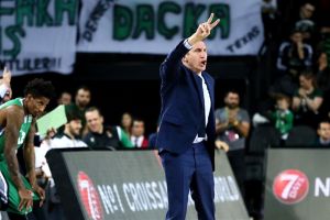 בלאט הערב על הקווים