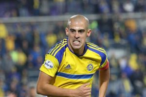 בן חיים. לא אהב את שריקות הבוז של הקהל