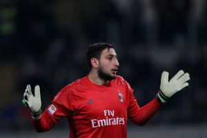 דונארומה. האגדה כבר נרקמת