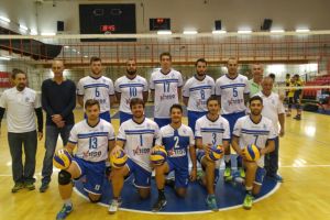 הדהימו בחוץ