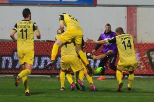 הצהובים-שחורים חוגגים. מאז ימי לרואה הם לא נראו כך בדוחא