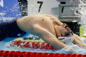 טומרקין. ניצח גם בלי לקבוע שיא חדש