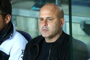 יוסי אבוקסיס. הצעה נמוכה