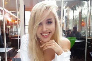 מהממת. מריה דומרק