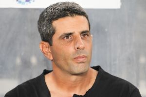 מימר. יפתח עם שלושה בלמים