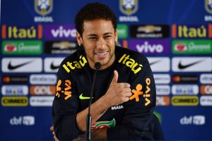 ניימאר. מאמין בשתפ עם מסי וקוטיניו