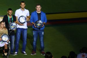 ניצולי האסון ברגע מרגש