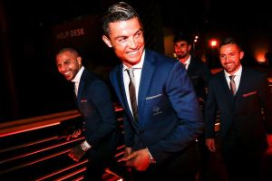 רונאלדו מחייך בטקס