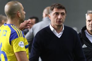 שוטה ובן חיים