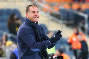 תומר קשטן. אסיפת חרום