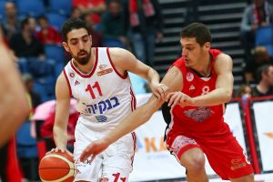 חואקין שוכמן ובר טימור