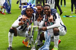 שחקני מילוול חוגגים