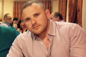 ולנטין גנסין