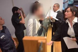 חברי לה פמיליה שהורשעו