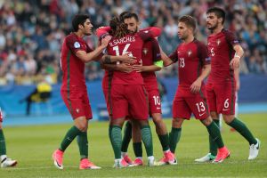 שחקני פורטוגל הצעירה חוגגים