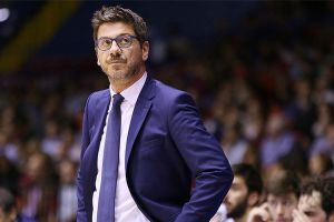 פוטיס קציקאריס