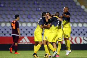 חן עזרא חוגג עם שחקני בית"ר ירושלים