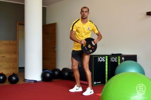 טל בן חיים (ספרטה פראג, האתר הרשמי)