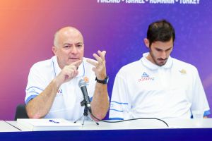 עומרי כספי עם ארז אדלשטיין