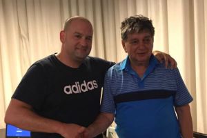 יצחק שום וסתיו שחם במעמד החתימה